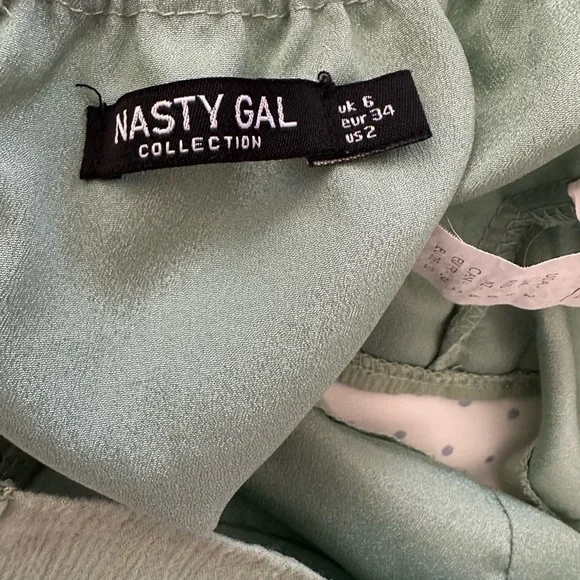 Nasty Gal Sage Green Halter Crop Top Ruched Bust Minimalist Going Out - Picture 3 of 6